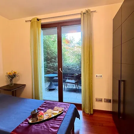 La Perla Di Sonenga - Giardino Appartamento Menaggio