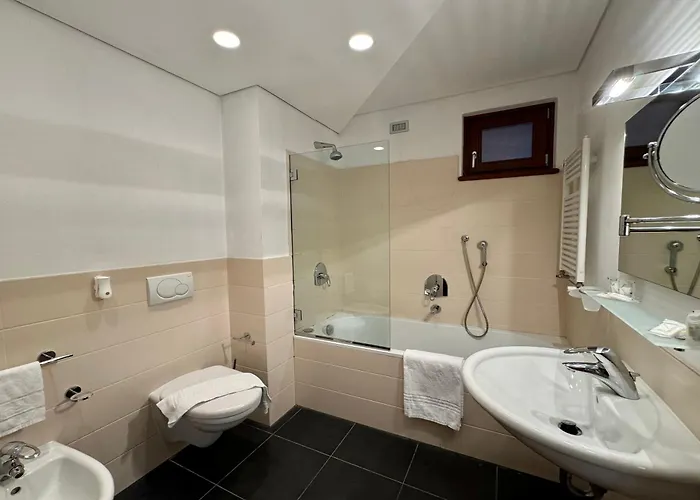 Lägenhet La Perla Di Sonenga - Giardino Menaggio